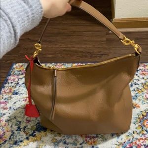 Tory Burch Handbag in Brown